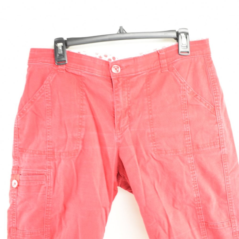 Lee Sinfully Soft Red Capris Size 12 - image 3